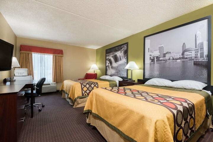 Super 8 by Wyndham Miamisburg Dayton S Area OH