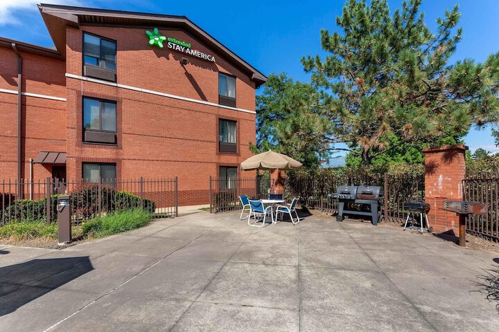 Extended Stay America Suites Cleveland Middleburg Heights