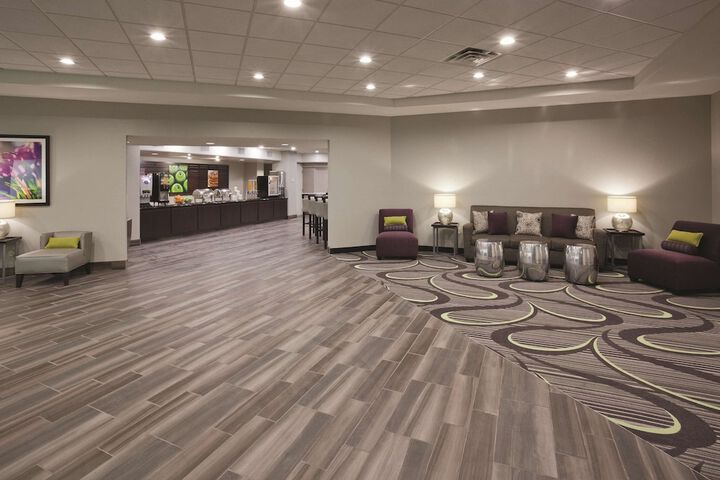 Hotel Interior 12 of 58