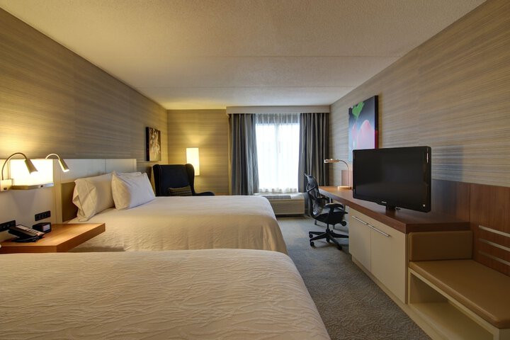 Room 25 of 60