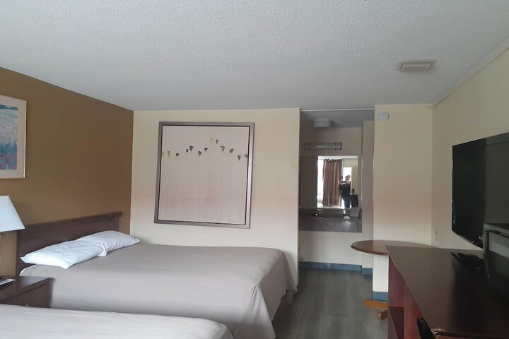 Room 40 of 57