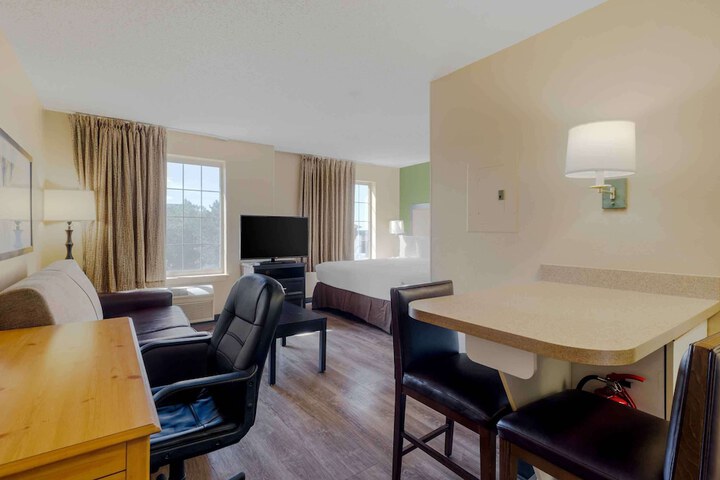 Room 26 of 31