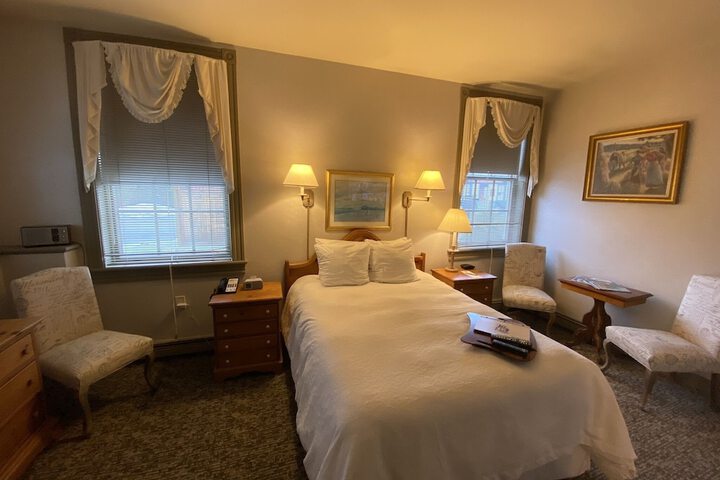 Room 92 of 105