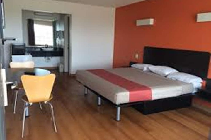Motel 6 Waxahachie TX