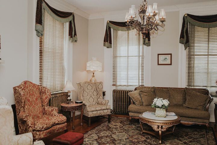 The Londonderry Inn