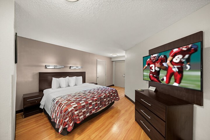 Room 29 of 33