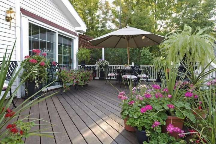 Terrace/Patio 43 of 48