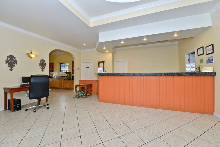 Hotel Interior 7 of 16
