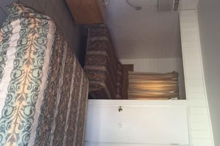 Room 3 of 5
