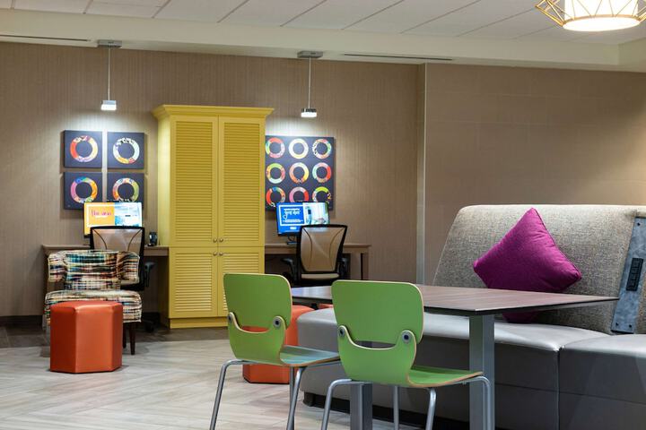 Hotel Interior 20 of 93