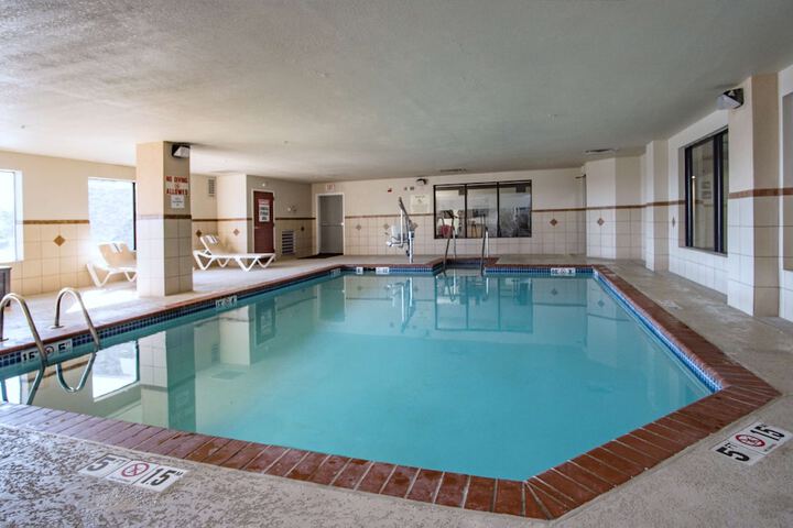 Pool 13 of 58