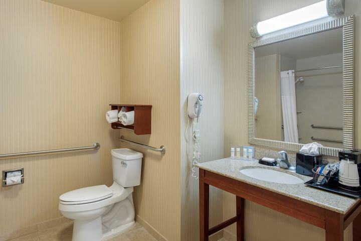 Room 16 of 54