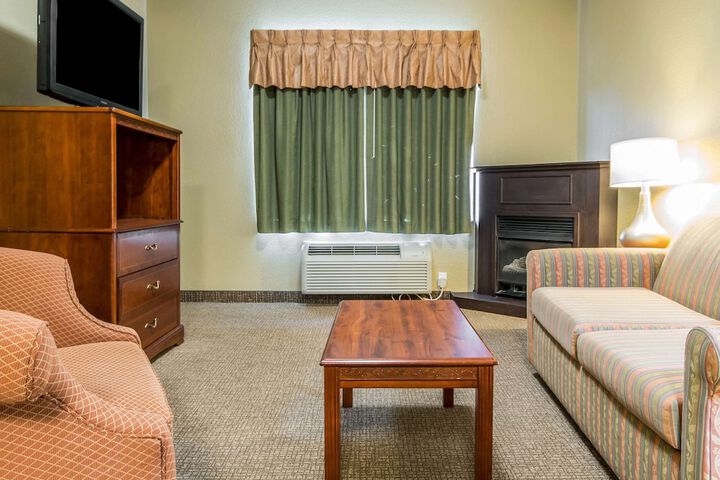 Room 19 of 34