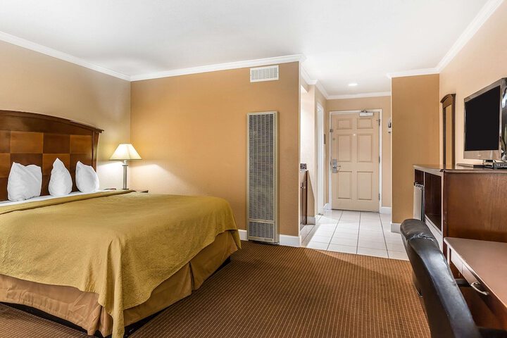 Room 35 of 45