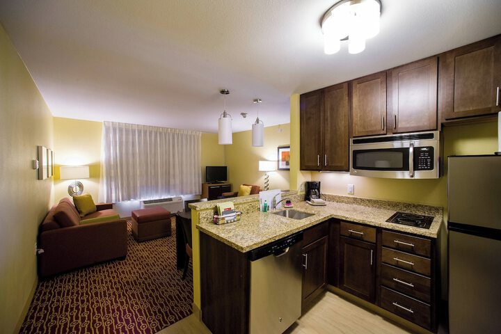 Room 34 of 49