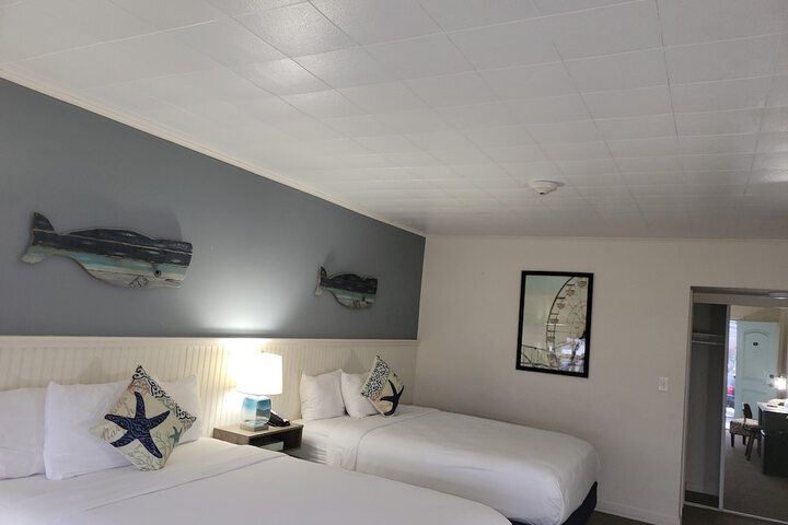 Room 27 of 70