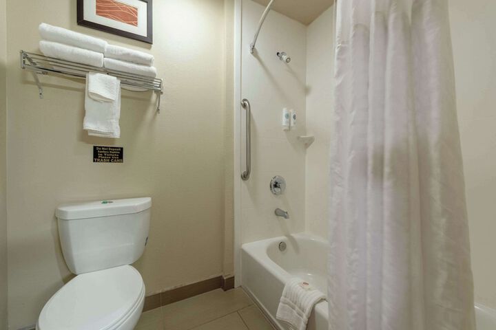 Room 104 of 132
