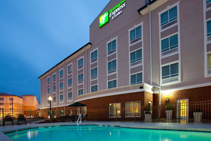 Hotel 5 of 43