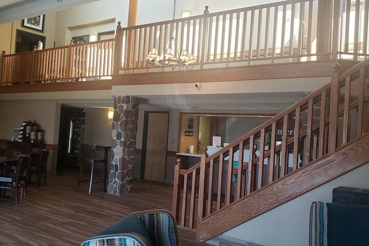 Hotel Interior 9 of 31