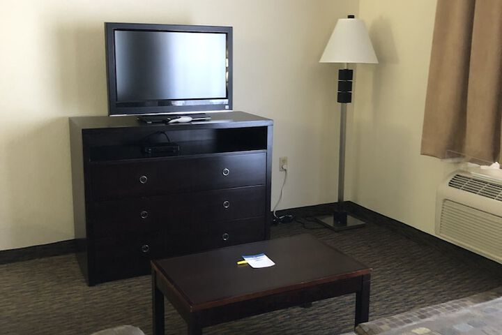 Room 12 of 24