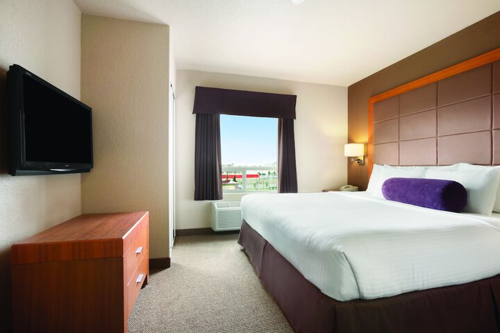 Room 15 of 20