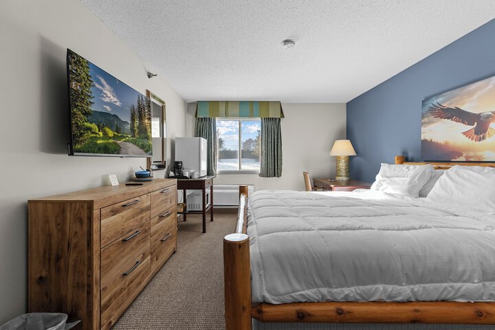 Nisswa Hotel and Suites