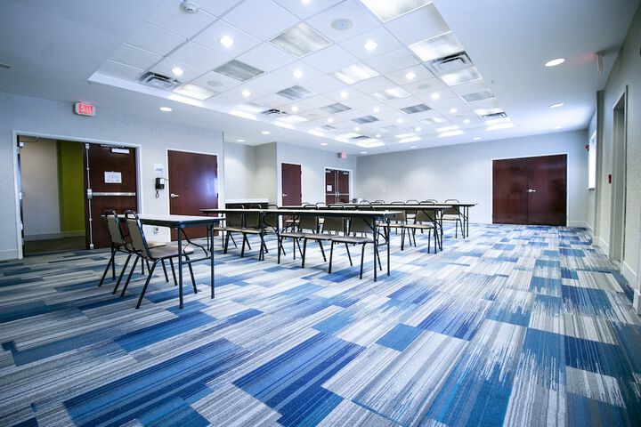 Holiday Inn Express Hotel & Suites a Baton Rouge-Port Allen by IHG