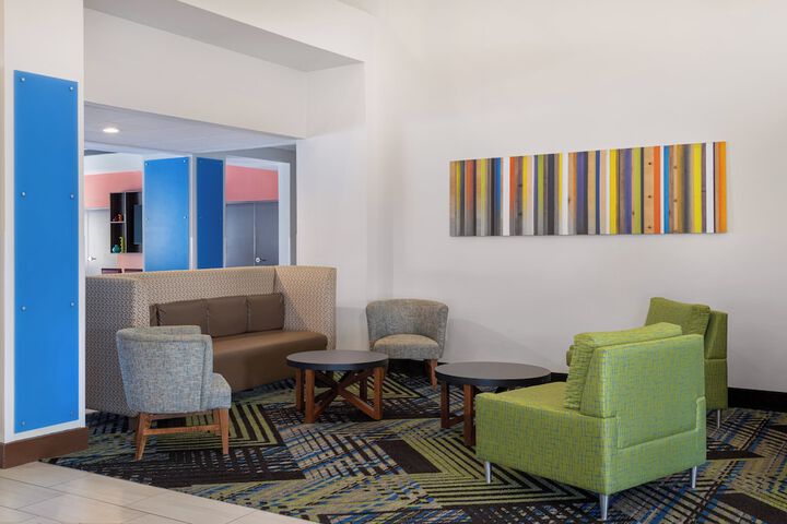 Hotel 4 of 67