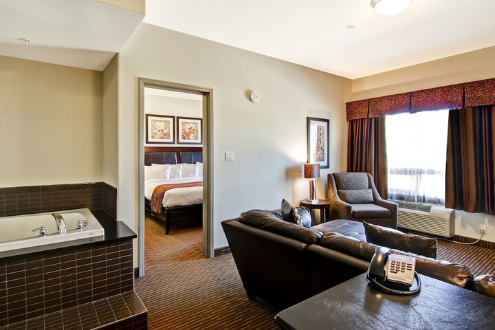 Room 17 of 38