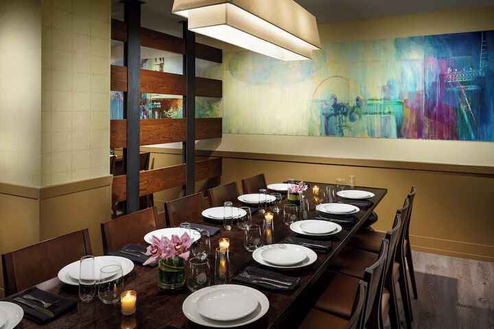 Dining 68 of 106