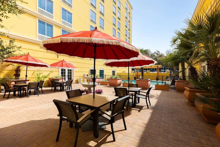 Hotel Exterior 53 of 53