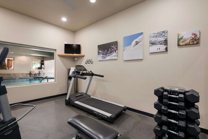 Best Western Plus Kentwood Lodge