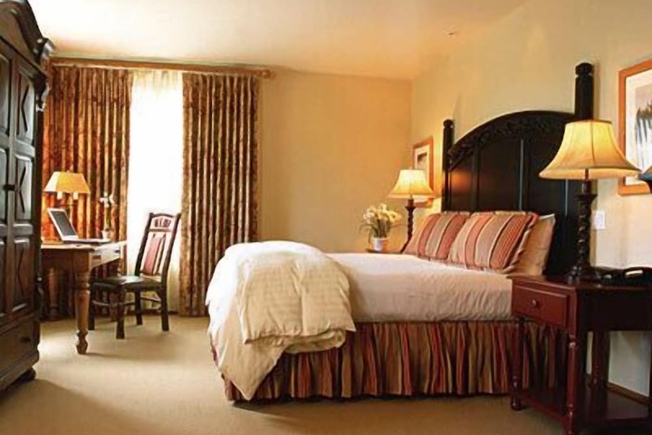Room 14 of 25
