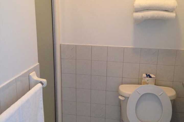 Room 16 of 27