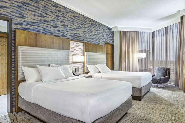 Mystic Lake Casino Hotel