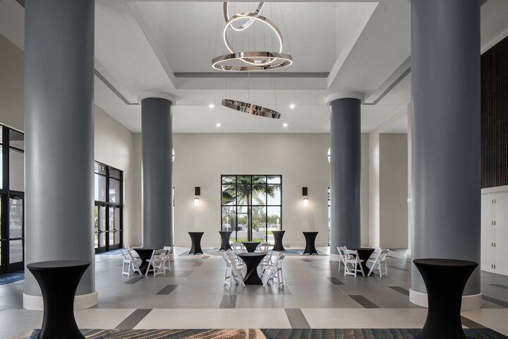 Luminary Hotel & Co. Autograph Collection