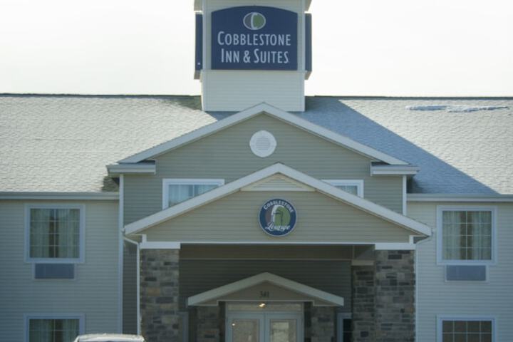 Cobblestone Inn & Suites – Soda Springs