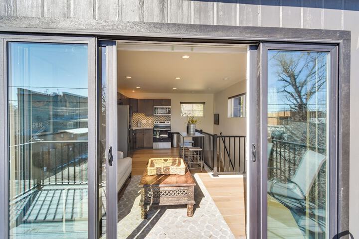 Modern Erie Home - Walk to Downtown!