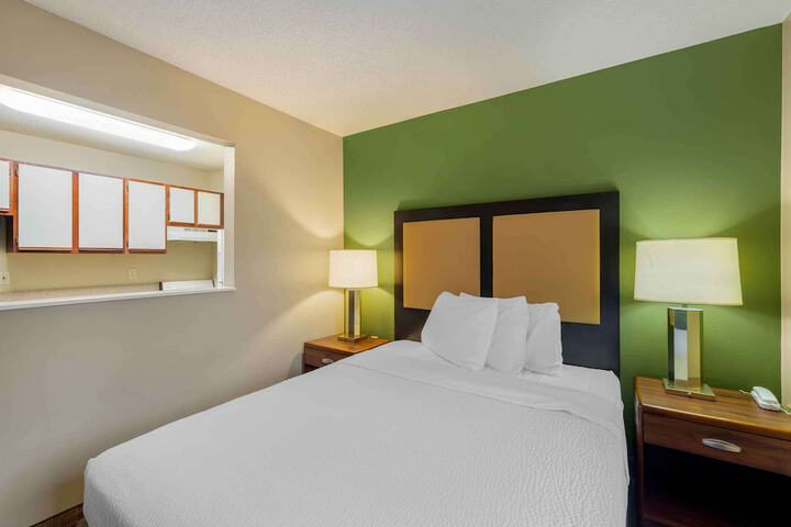 Room 29 of 36