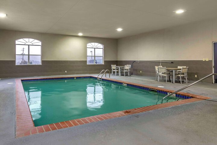 Pool 3 of 42