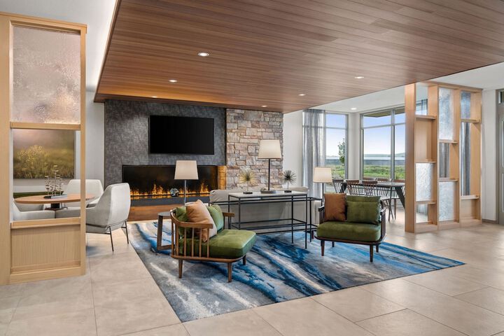 Hotel Interior 10 of 31