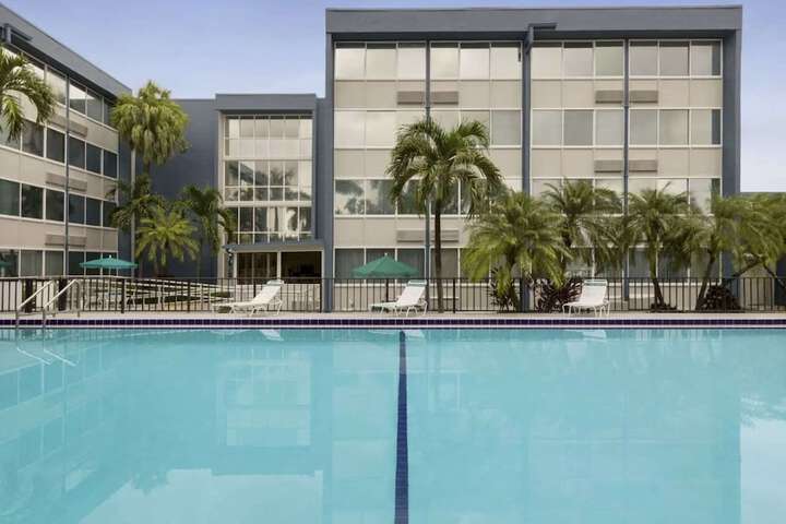 Pool 7 of 54