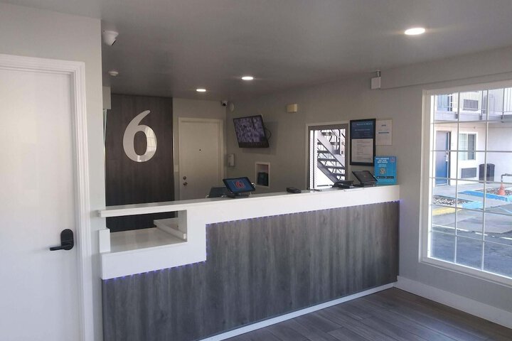 Motel 6 West Sacramento CA