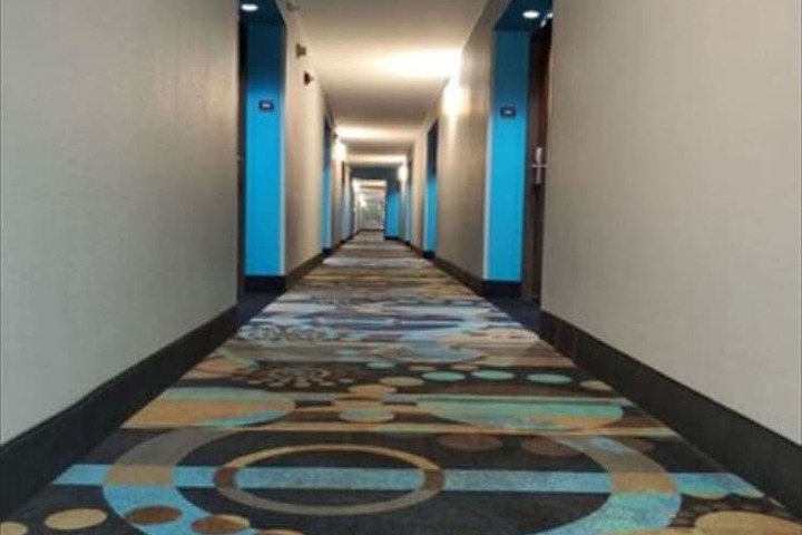 Ballroom/Hall 63 of 73