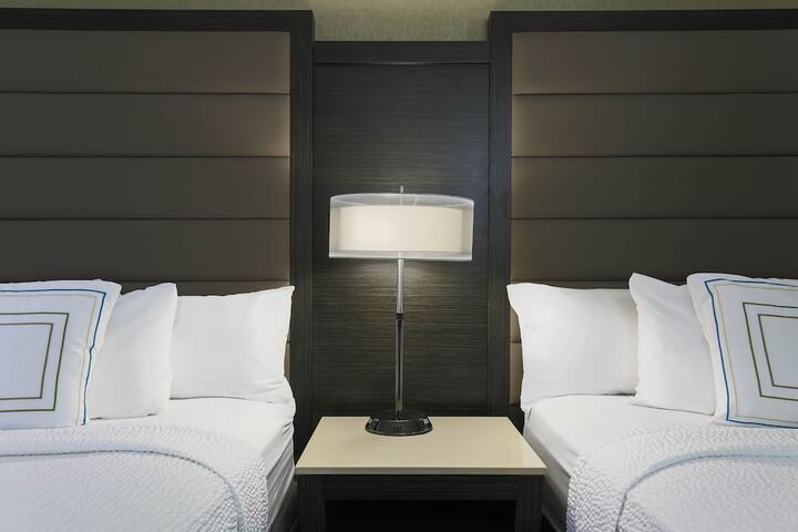 Room 13 of 25