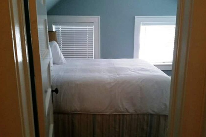Room 22 of 60