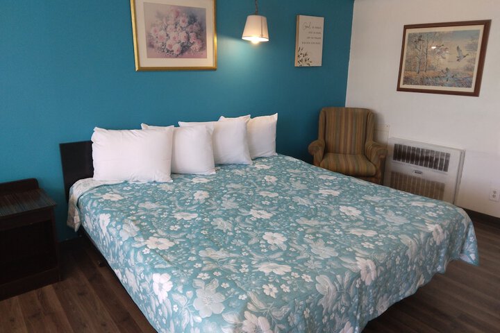 Room 21 of 64