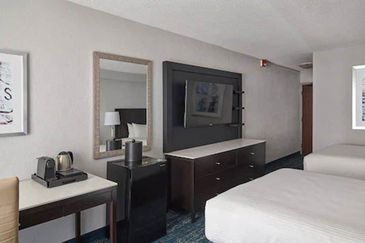 Chelsea Hotel Toronto
