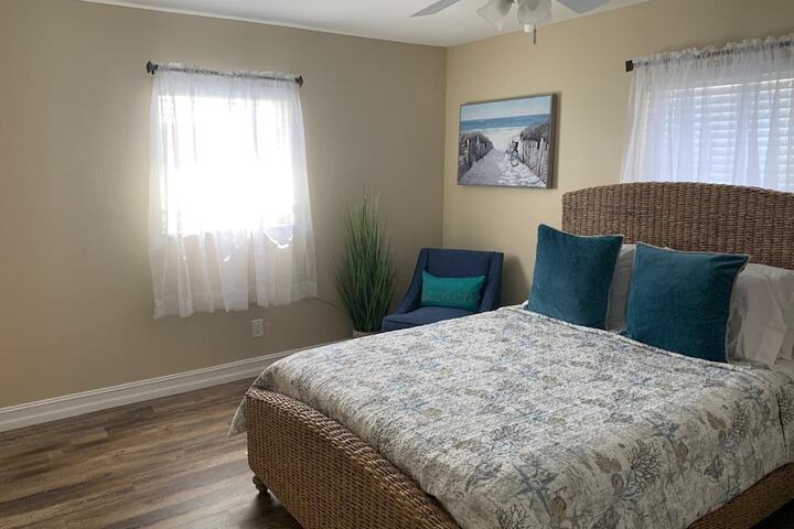 Room 30 of 51