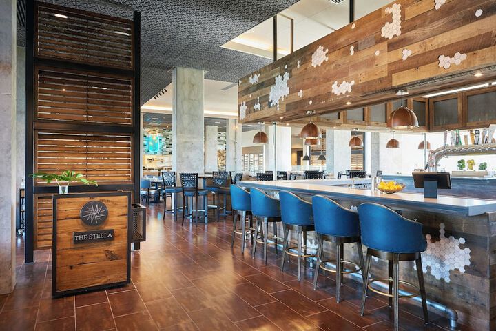 The Stella Hotel Autograph Collection